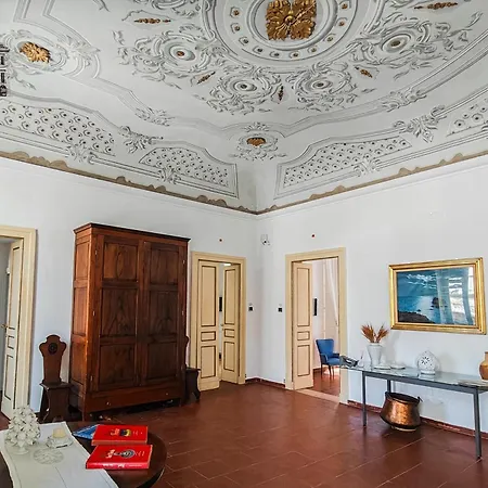 Palazzo Giotta - Dimora Storica