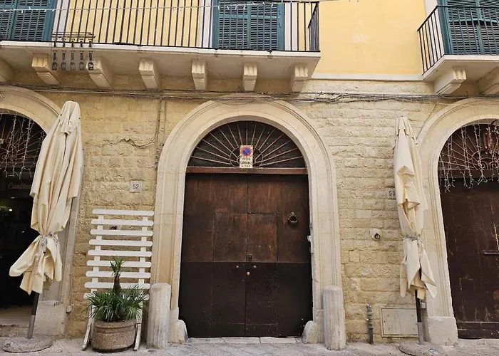 Guest house Palazzo Giotta - Dimora Storica 3*