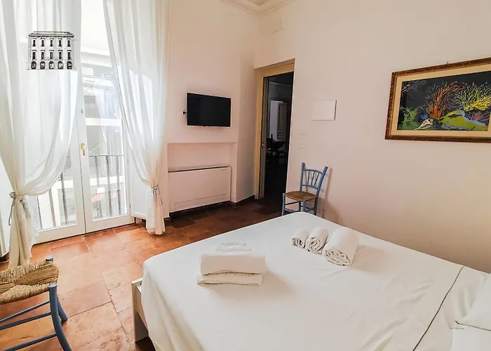 Guest house Palazzo Giotta - Dimora Storica 3*